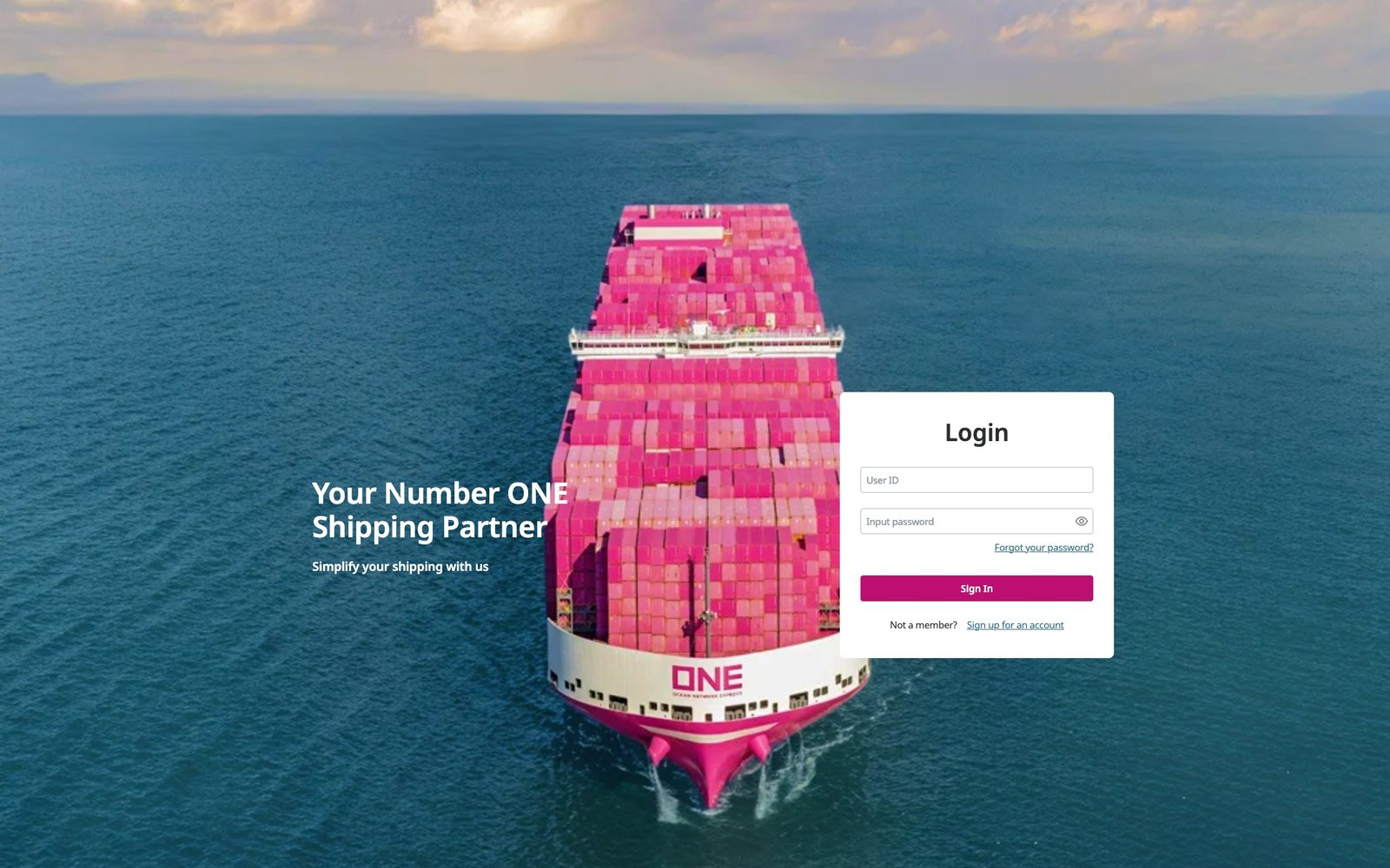 ONE의 공개 eCommerce 로그인 화면. 바다를 가르는 분홍색 ONE 컨테이너선 사진 위로 'Your Number ONE Shipping Partner' 문구와, 사용자 ID와 비밀번호를 입력하는 로그인 카드가 있다.